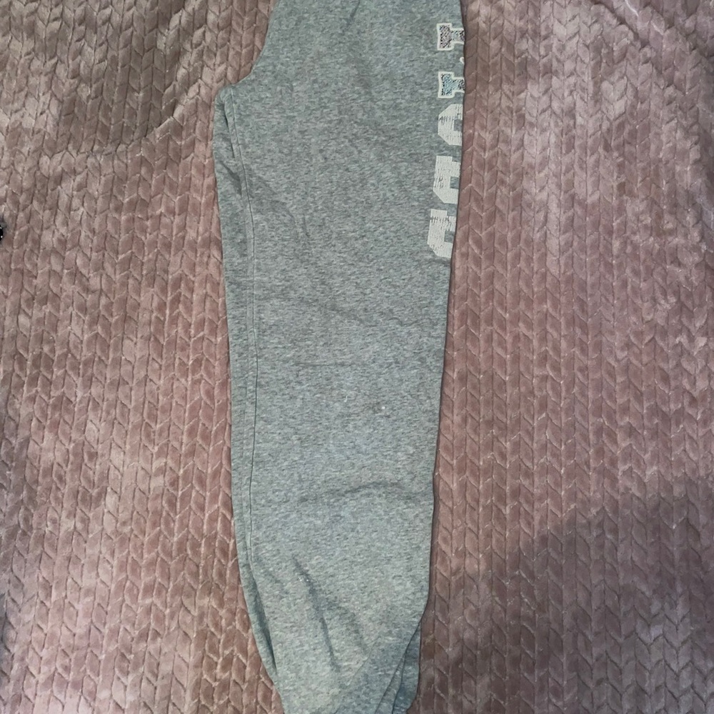Mudd sweats